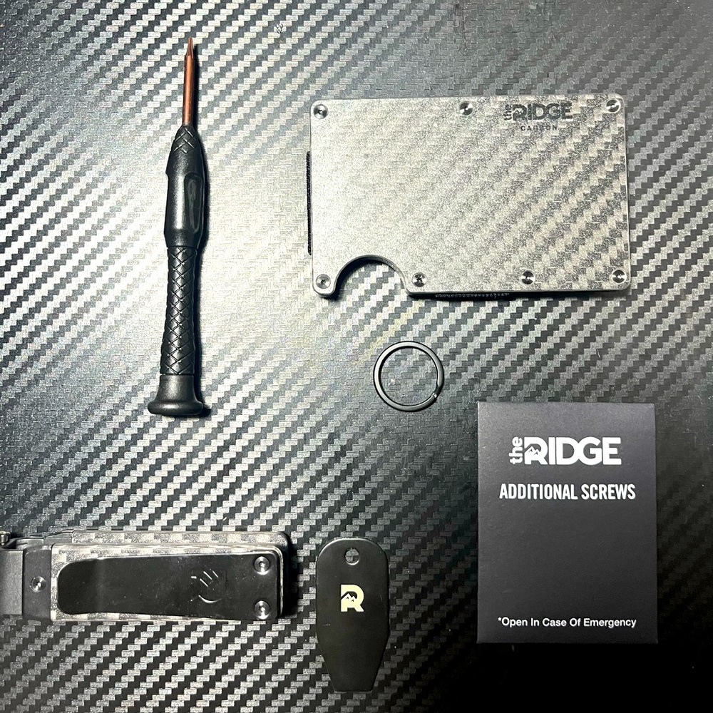 Ridge Wallet Daily Driver Kit Carbon Brand new without box